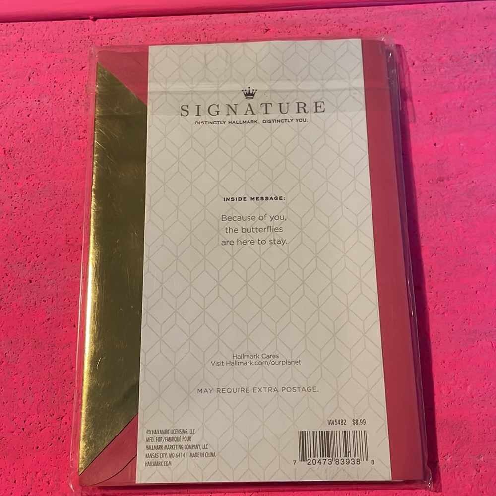 Hallmark Signature Card - LOVE - Picture 2 of 2